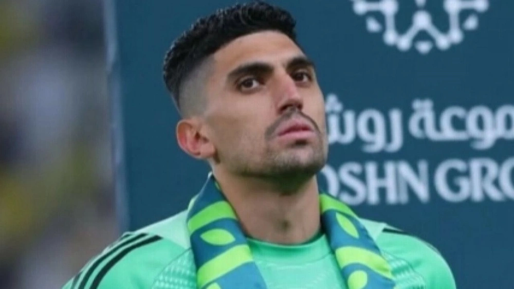 الاتحاد ينافس الأهلي على ضم حارس النصر