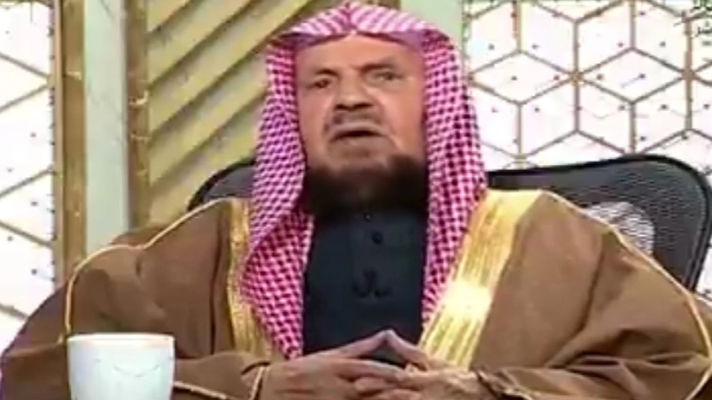 الشيخ المنيع يوضح حكم مشاهدة برامج المقالب.. فيديو
