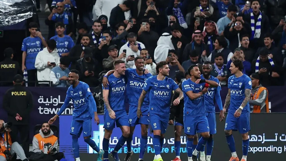 من بينهم سعود عبدالحميد .. الهلال يفاوض 3 لاعبين لتعويض رحيل كانسيلو