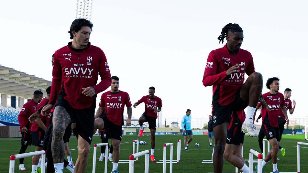 الهلال يفتقد أربعة لاعبين أمام ضمك