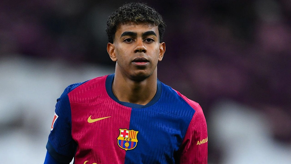 برشلونة يفرض الدراسة على لاعبي لاماسيا قبل صناعة النجوم