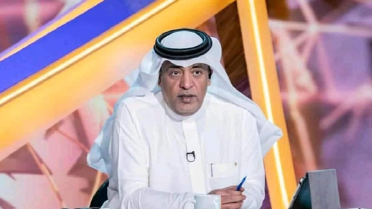 وليد الفراج بعد هزيمة أخضر الصالات: في حاجة خطيرة قاعده تصير