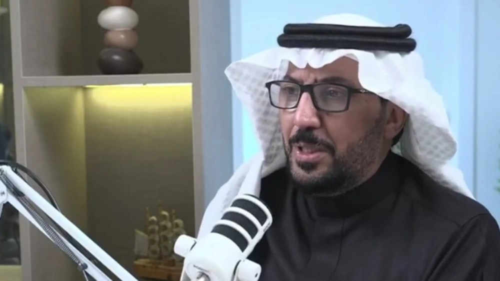 الروقي: هناك أندية تصدر بيانات أكثر مما تحقق البطولات.. فيديو