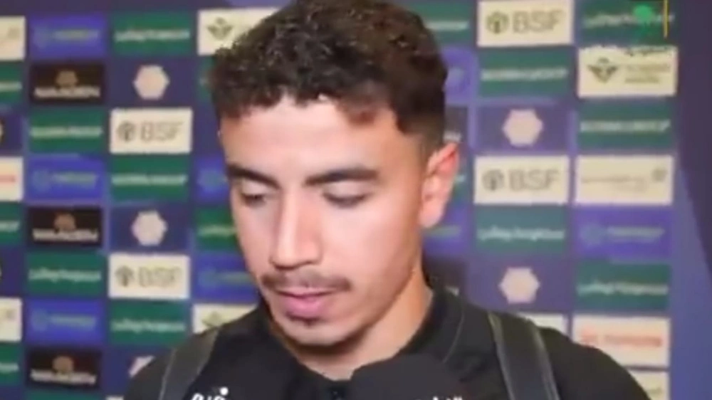 المهدوري يشكك في صحة ركلة الجزاء أمام الأهلي.. فيديو