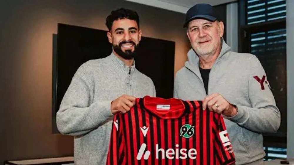 هانوفر 96 الألماني يوقع رسمياً مع نجم منتخب تونس إلياس سعد