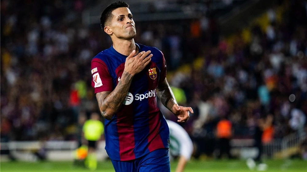 برشلونة يعلن رسميًا تعاقده مع كانسيلو من الهلال