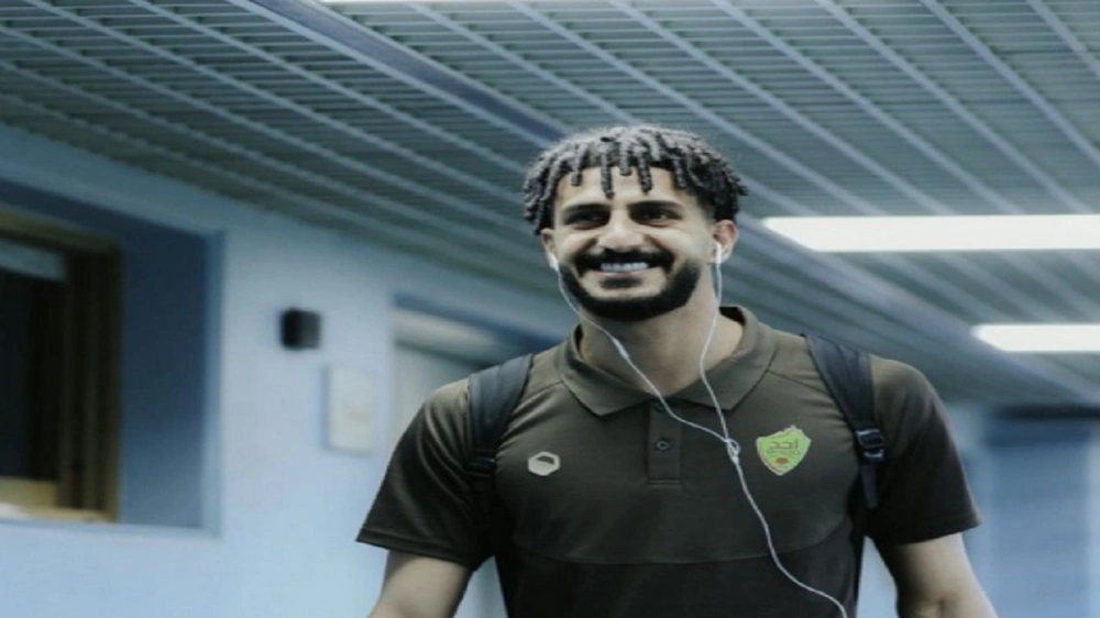 الرياض يتعاقد رسميا مع فيصل الصبحي