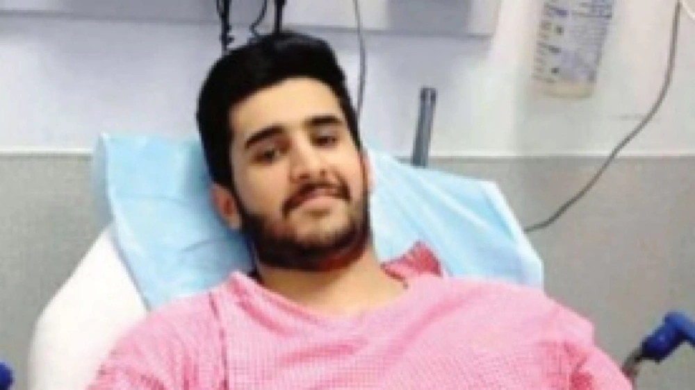 الكشف عن هوية الشاب الذي قفز محاولاً الانتحار في الحرم المكي