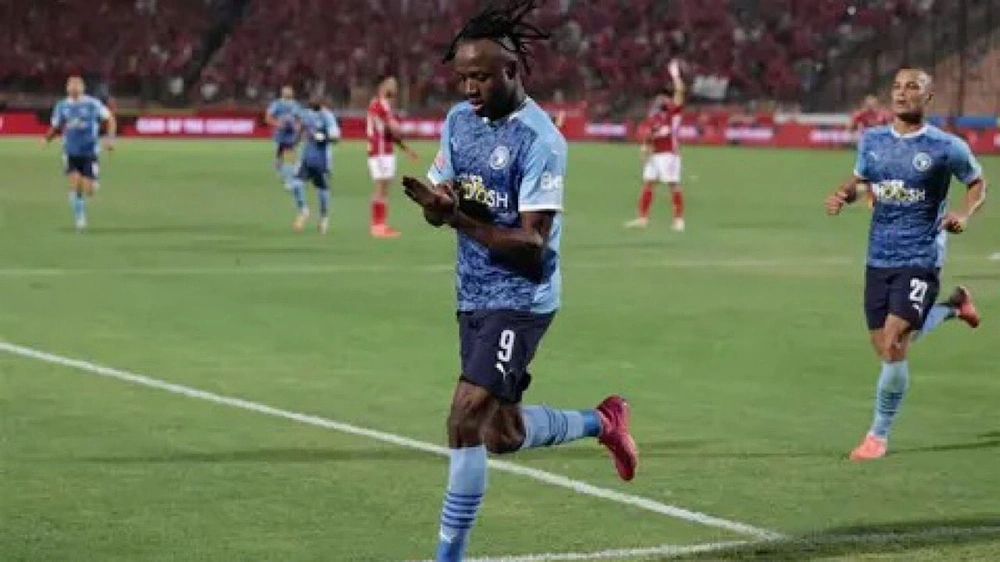 الكشف عن شروط مايلي للانتقال إلى الأهلي المصري