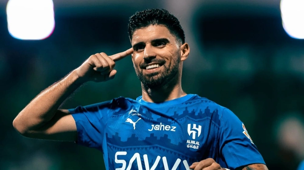 بروزوفيتش وكيسيه ونيفيز يثيرون اهتمام يوفنتوس لتعزيز وسط الفريق