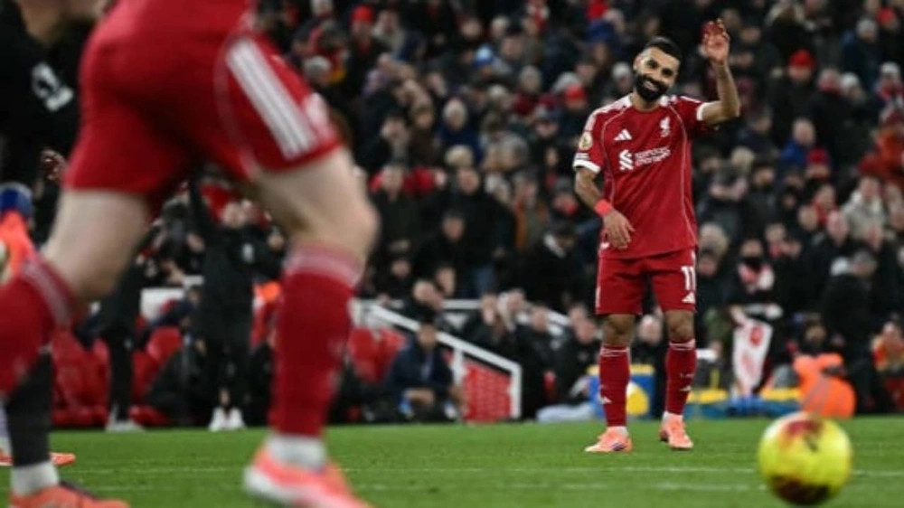 مايكل أوين يتوسل لصلاح: ليفربول يعاني بدونك عد إلينا