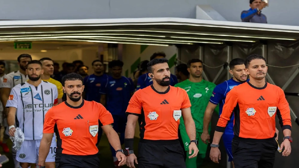 الفتح يستخدم تبديلًا إضافيًا بموافقة الحكم أمام الشباب