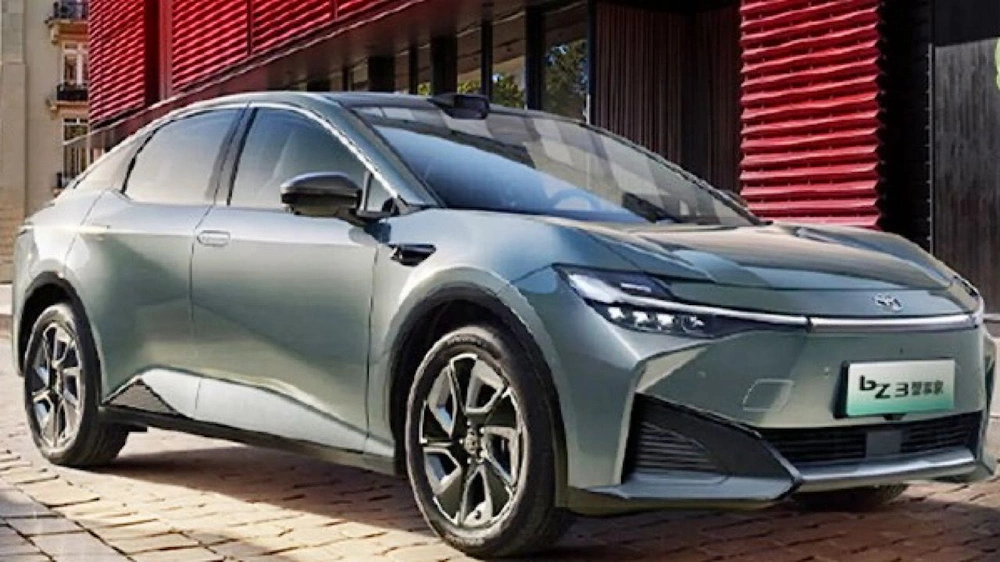 أسعار ومواصفات  تويوتا bZ3 موديل 2026