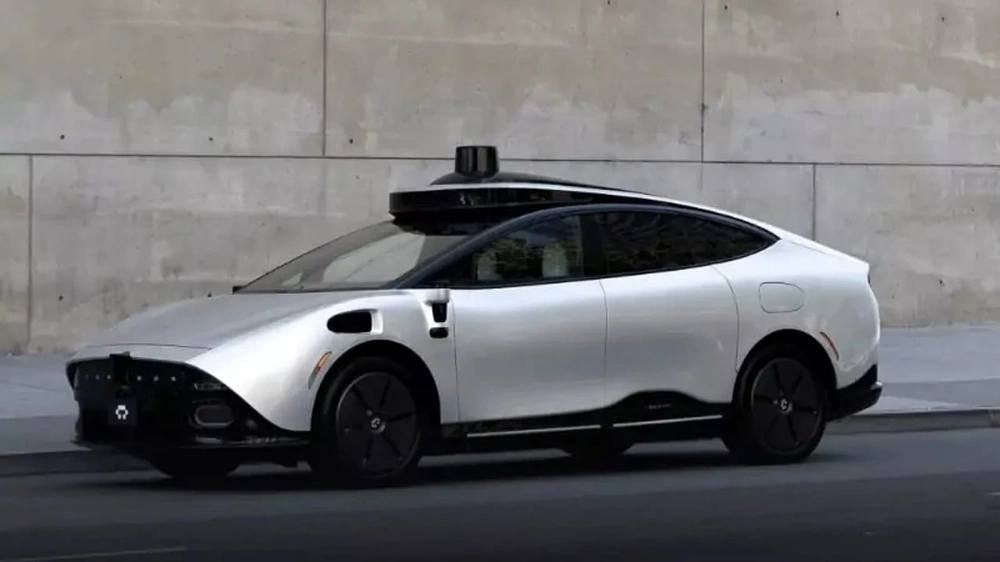 تينسور تطلق روبوكار 2026 كأذكى سيارة كروس أوفر ذاتية القيادة في العالم .. صور