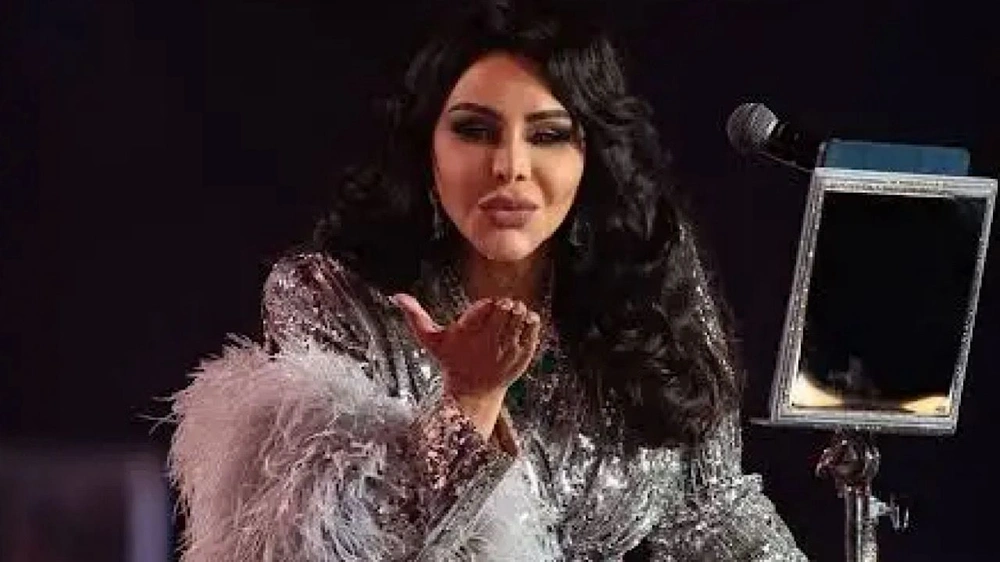 أحلام تشارك متابعيها أحدث إطلالاتها .. فيديو