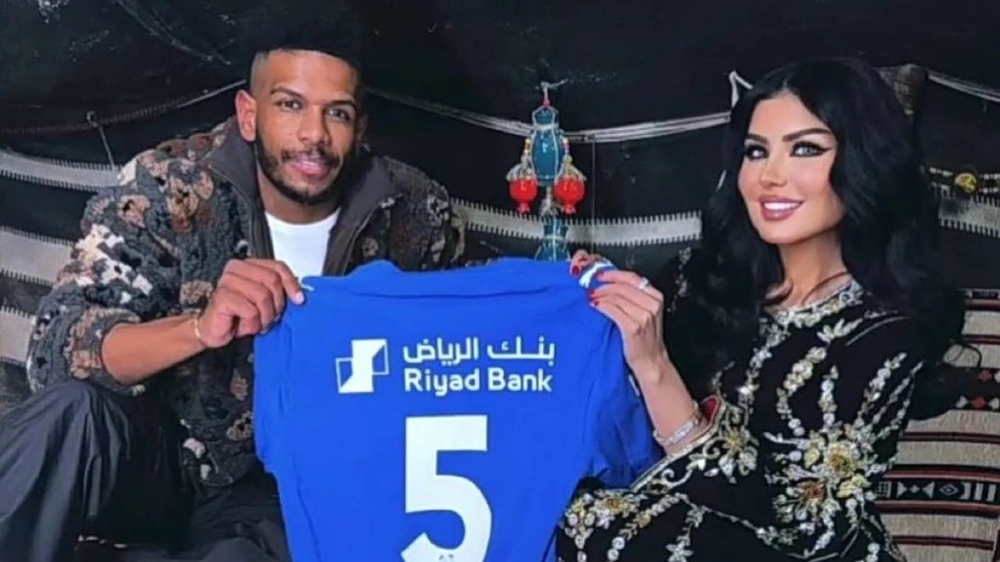 البليهي يظهر رفقة حليمة بولند في الكويت .. صورة