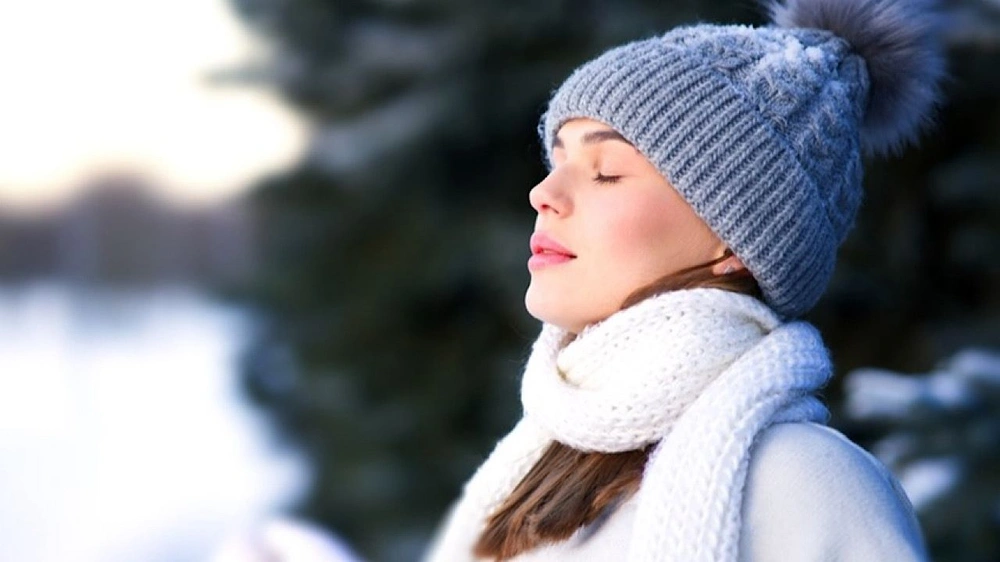 خبراء يحذرون من عادة شائعة في الشتاء تدمر الدماغ