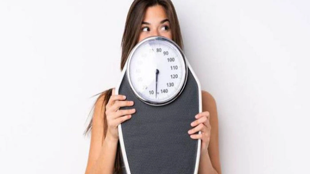 أسباب مفاجئة وراء تغيّر الرقم على الميزان