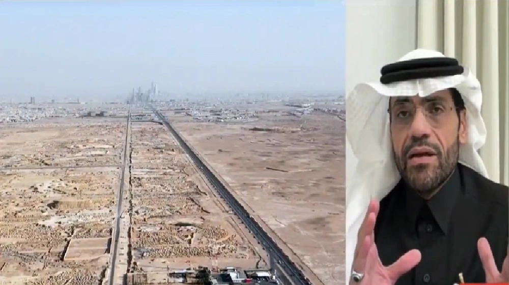 خبير عقاري يوضح طريقة احتساب تعويضات الأراضي المنزوعة.. فيديو