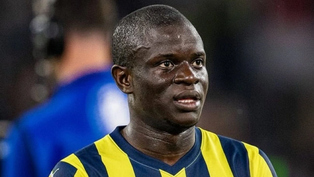 الاتحاد يتمسك برسوم انتقال كانتي وفنربخشة ينتظر حسم المفاوضات