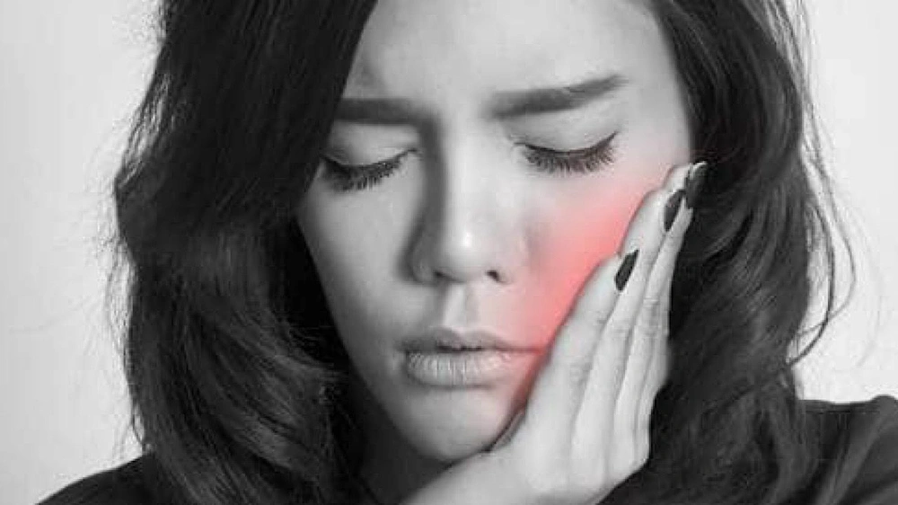 استشاري أسنان: التسوس السبب الرئيسي الذي يدفع المريض لزيارة الطبيب .. فيديو