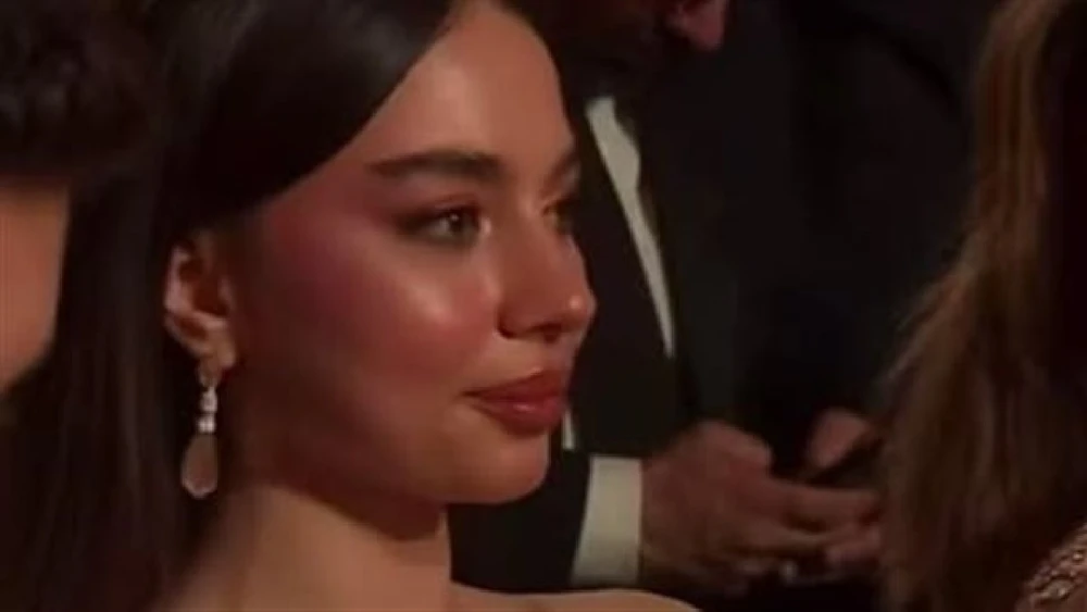 بيسان إسماعيل عن دموعها بعد فوز أنغام: كانت فخرًا وتأثرًا.. فيديو