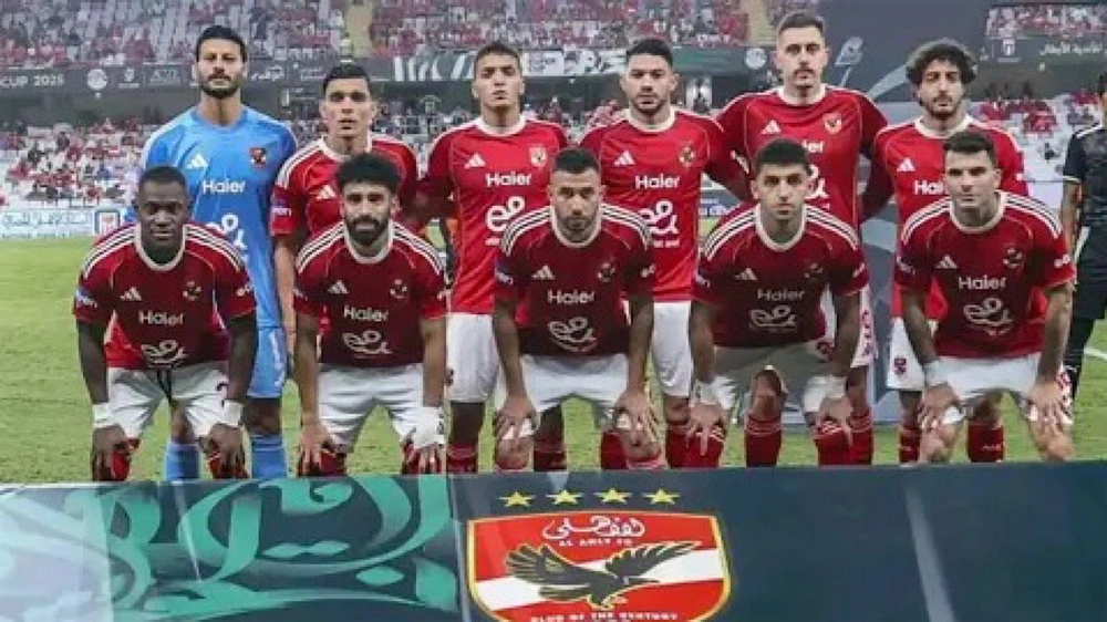 الأهلي المصري يدعم صفوفه بمهاجم سيراميكا