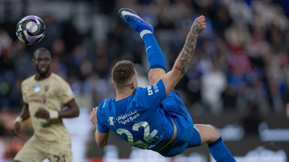 ثنائي الهلال والأهلي يتصدر تشكيلة الجولة الـ 17