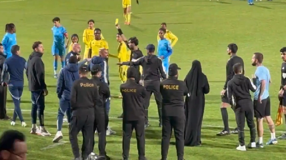 خلافات حادة بين جهازي سيدات نيوم والنصر.. فيديو