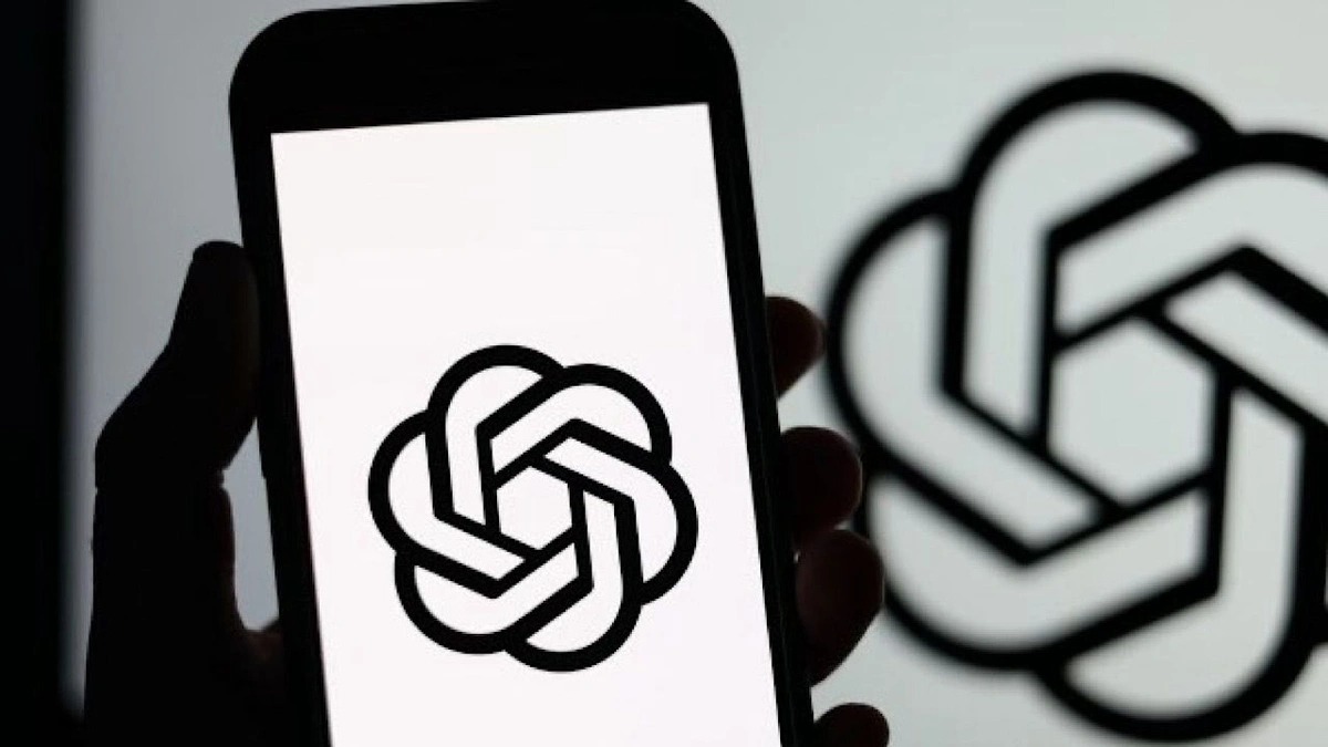 استشهاد ChatGPT بغروكيبيديا يثير جدلًا حول مصداقية المصادر