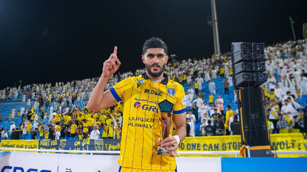 مفاوضات إيجابية بين الاتحاد والتعاون لضم الأحمد