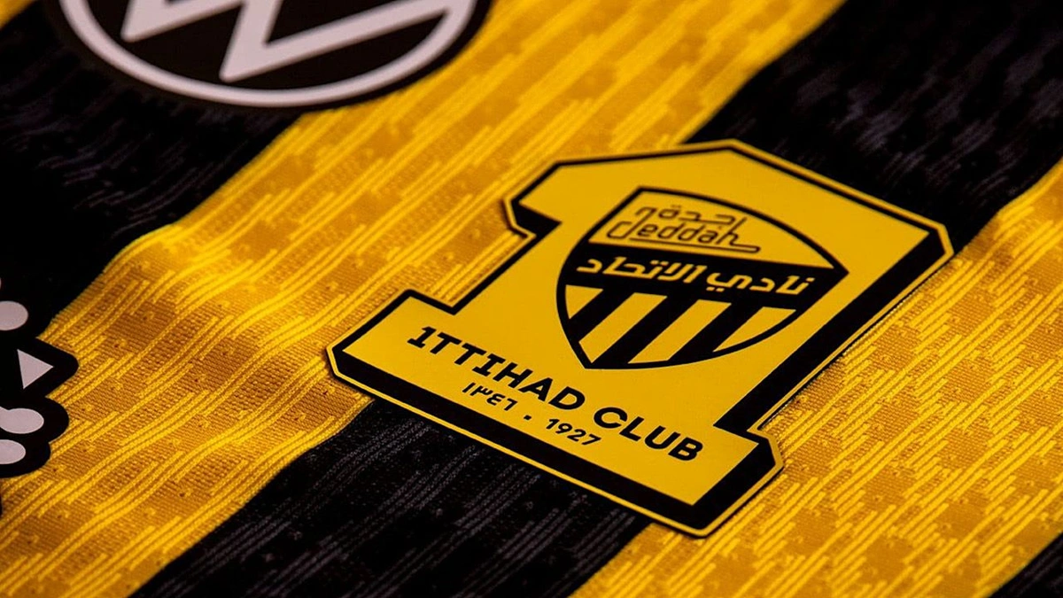 سندي يفتح الملفات الشائكة في الاتحاد