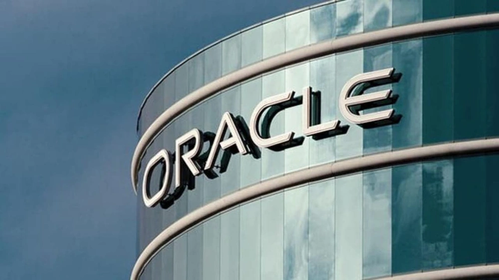أوراكل تعلن عن وظائف شاغرة وبرامج تدريبية