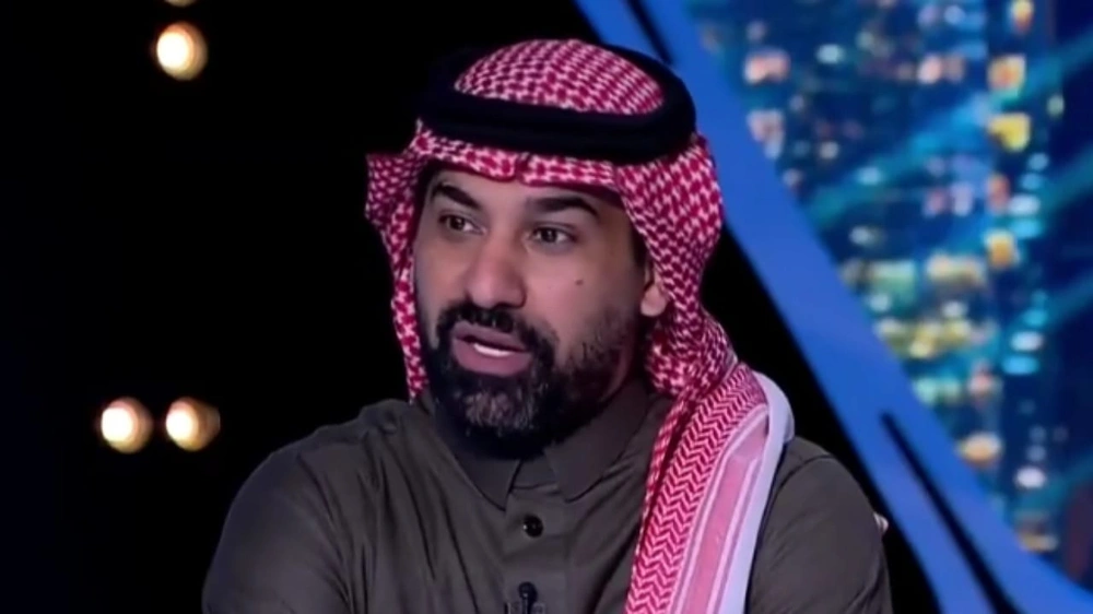 عطيف: الشباب يمر بمرحلة أخطر والمشكلة في جودة اللاعبين لا في المدرب.. فيديو