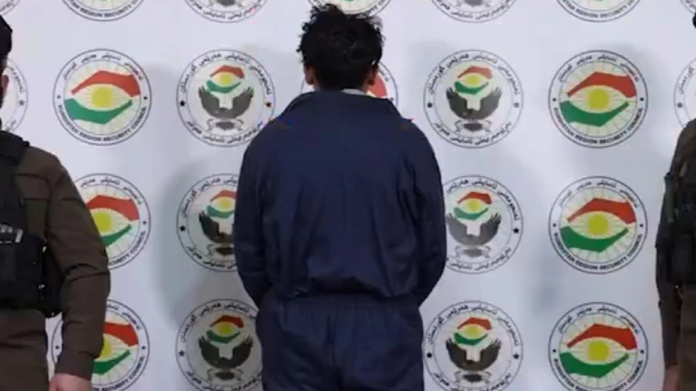 مقتل شاب على يد أصدقائه إثر اعتداء عنيف.. فيديو