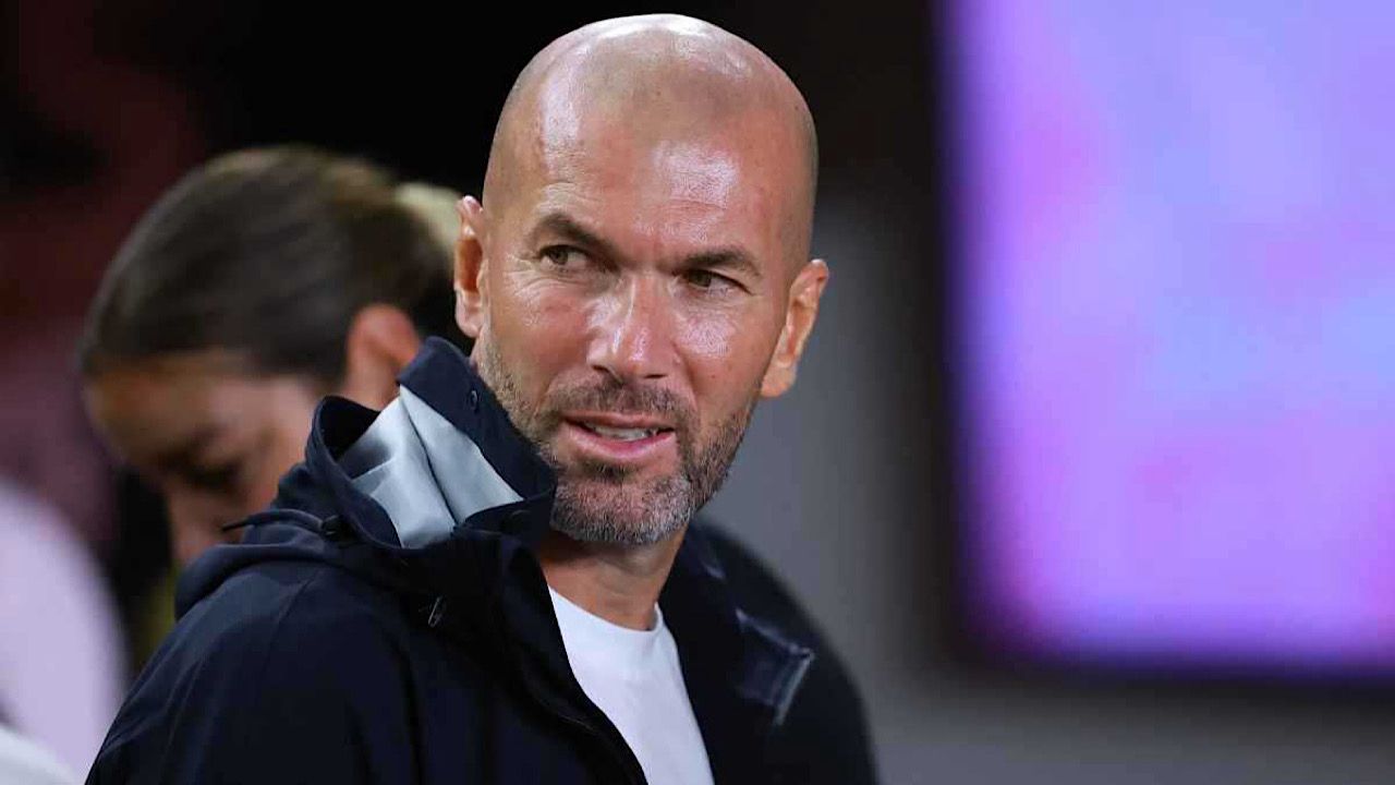 الكشف عن موعد تعيين زين الدين زيدان مدربا لمنتخب فرنسا