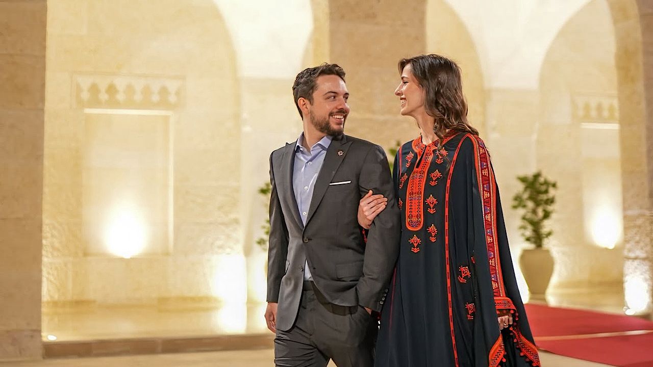 ولي عهد الأردن وزوجته الأميرة رجوة في أول إفطار رمضاني..فيديو