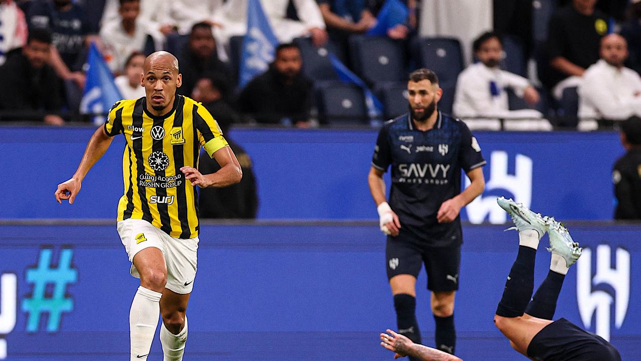 صحيفة AS الإسبانية: الاتحاد قدم مباراة قوية وكأنه ينتقم من بنزيما