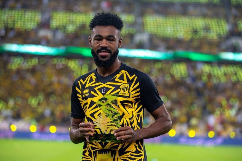 كونسيساو يوجه طلبا لإدارة الاتحاد بشأن مهند الشنقيطي