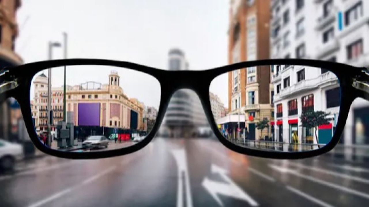 دراسة حديثة: الشاشات ليست السبب الرئيسي في ارتفاع معدلات قِصر النظر