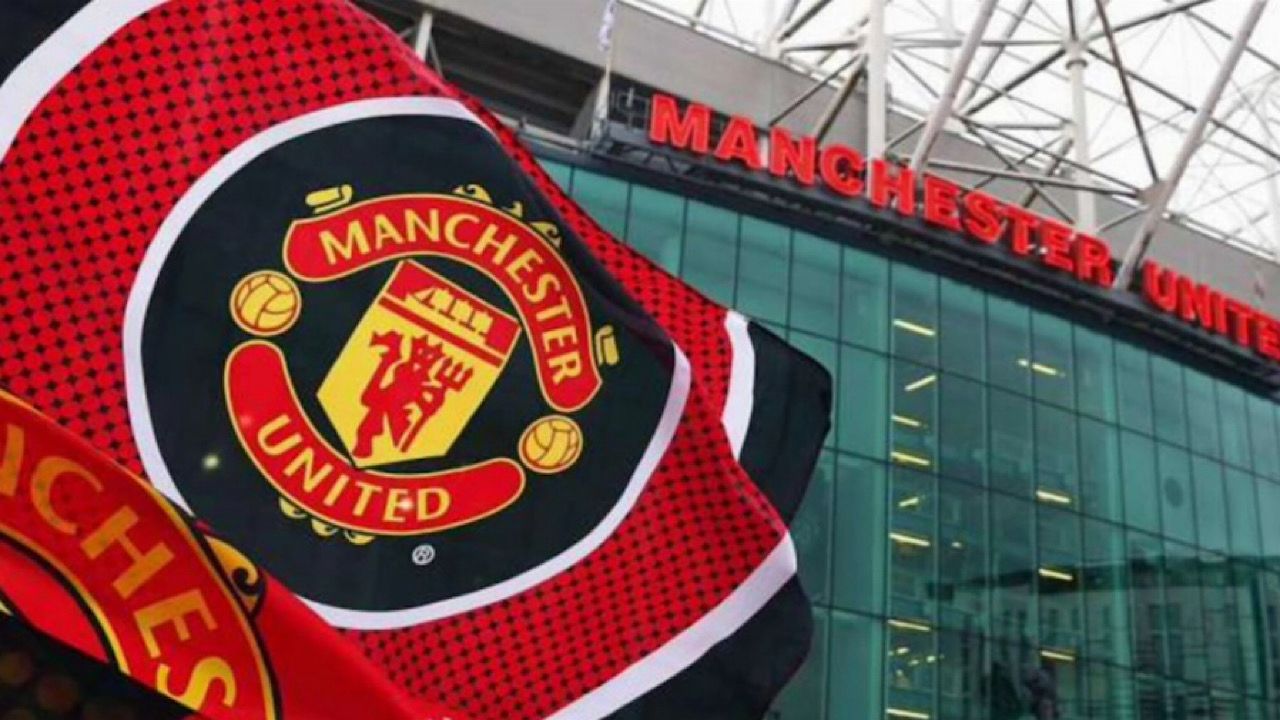 مانشستر يونايتد يسجل أرباحًا تشغيلية بعد إعادة الهيكلة الإدارية