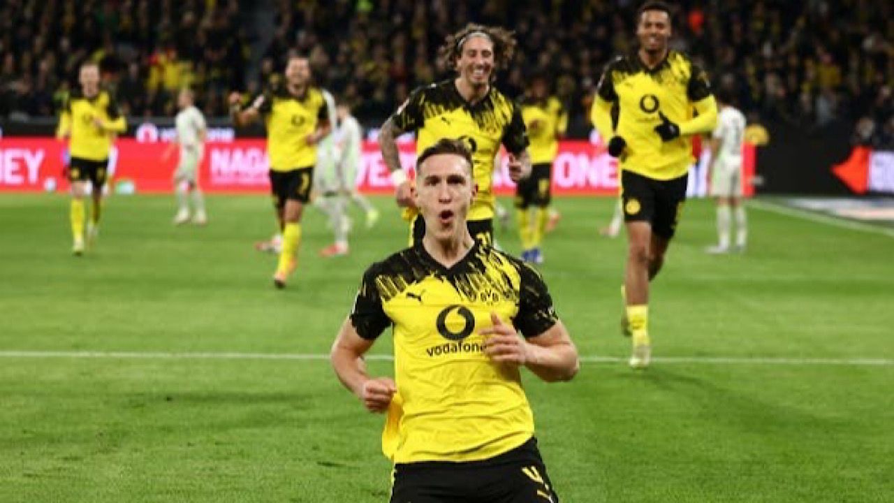 غياب رباعي بوروسيا دورتموند عن مواجهة ريد بول لايبزيغ
