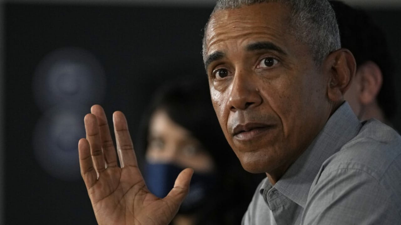 أوباما يوضح حقيقة تصريحاته المثيرة عن وجود كائنات فضائية