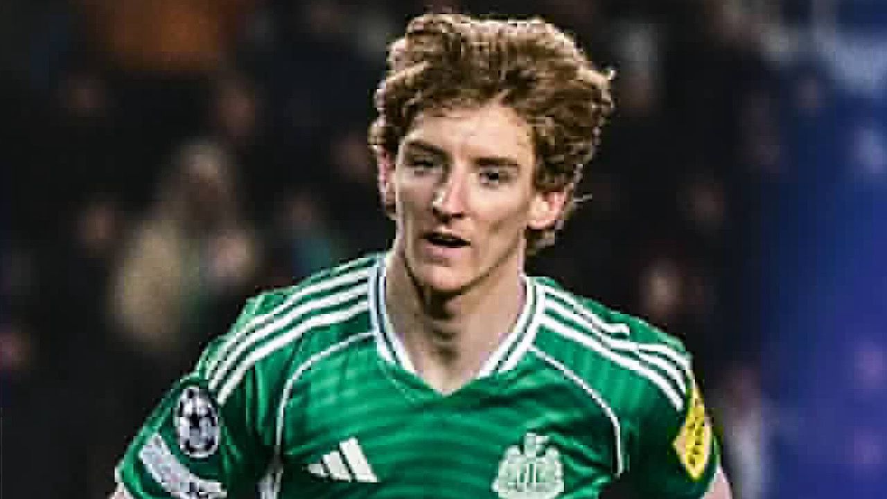 نيوكاسل يونايتد يسحق كاراباخ بسداسية