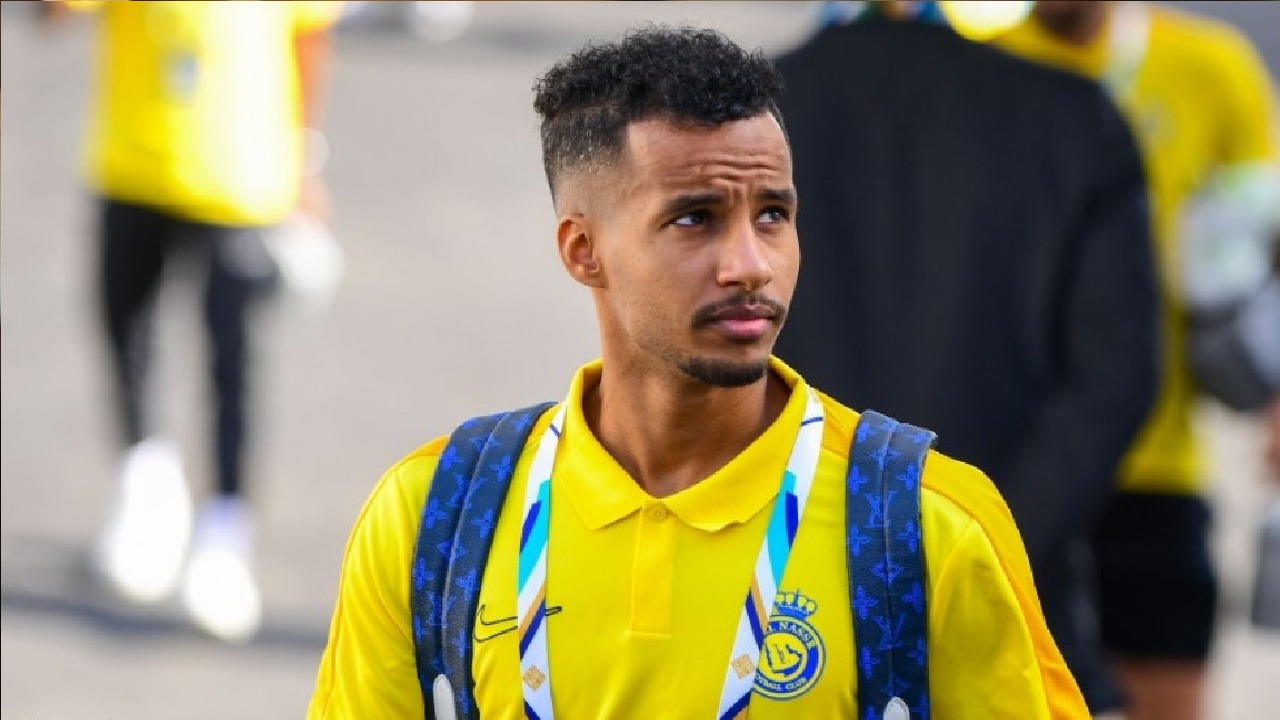 النصر يوافق على مطالب عبدالرحمن غريب لتجديد عقده