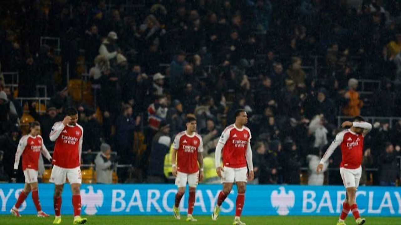 جماهير وولفرهامبتون تسخر من أرسنال : الثاني مرة أخرى