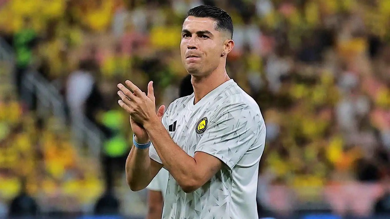 رونالدو في تشكيلة النصر لمواجهة الحزم غدًا
