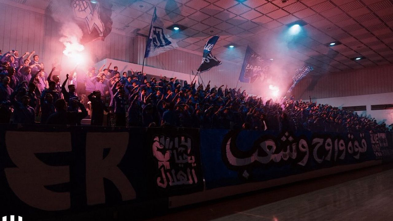 استعدادات مدرج الهلال ضد الاتحاد
