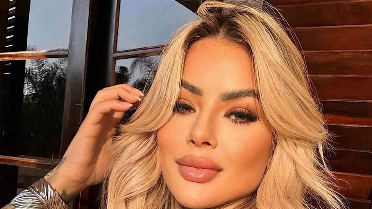 وفاة المؤثرة البرازيلية بيانكا دياس إثر مضاعفات عملية تجميل