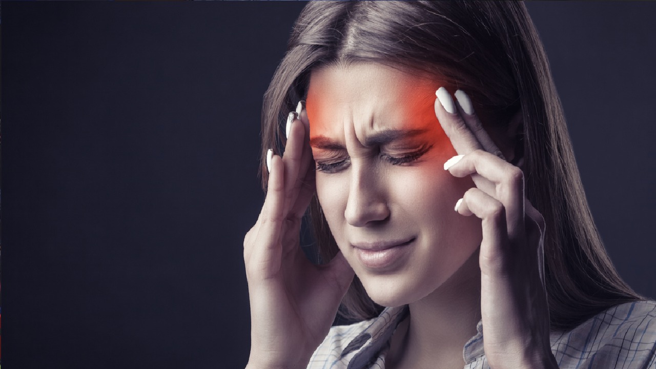 أسباب تؤدي لشعورك بالصداع في رمضان